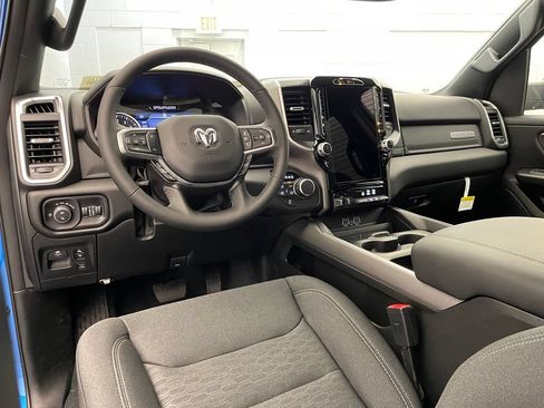 New 2026 RAM 1500 Big Horn AWD/4WD image 13