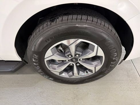 New 2027 Ford Expedition Active RWD image 5