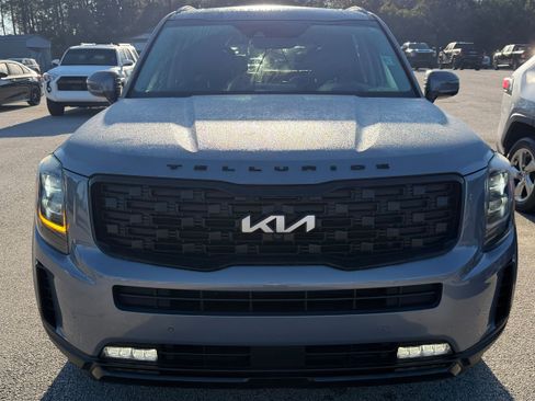 Used 2022 Kia Telluride SX w/ SX Prestige Package image 2
