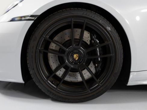Certified 2023 Porsche 911 Carrera GTS image 16