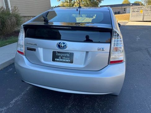 Used 2011 Toyota Prius Two image 15