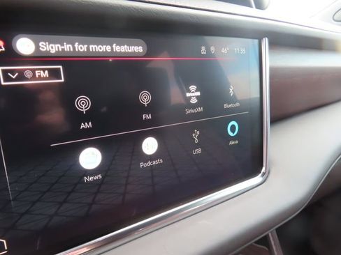 Certified 2024 GMC Yukon Denali Ultimate image 25