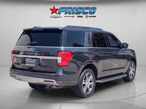 Used 2023 Ford Expedition XLT RWD image 7