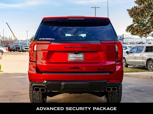 Used 2025 GMC Yukon Denali Ultimate image 8