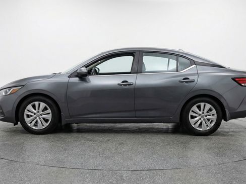 Used 2025 Nissan Sentra S image 5