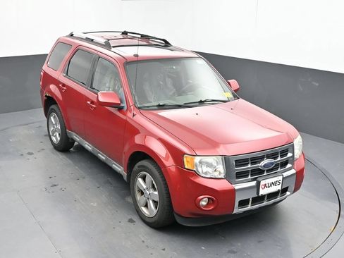 Used 2010 Ford Escape Limited FWD image 17