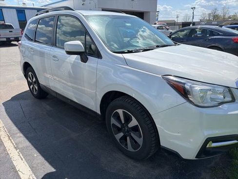 Used 2018 Subaru Forester 2.5i Premium AWD/4WD image 1