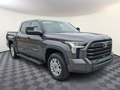 Used 2022 Toyota Tundra SR5 w/ SR5 Convenience Package