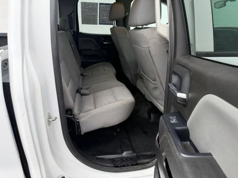 Used 2018 Chevrolet Silverado 1500 Custom RWD image 13
