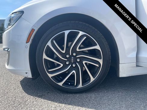 Used 2020 Lincoln MKZ Reserve w/ Luxury Package AWD/4WD image 10