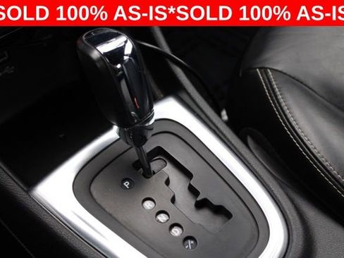 Used 2014 Chrysler 200 Limited w/ 200 S V6 Premium Group image 33