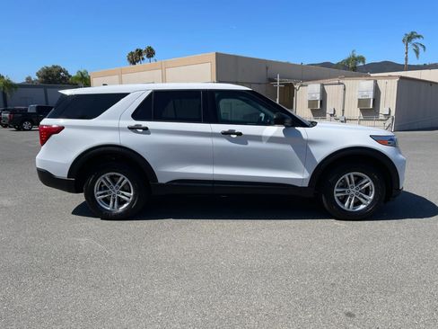 Used 2022 Ford Explorer 4WD image 4