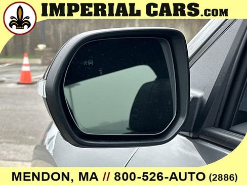 New 2026 Chevrolet Traverse RS w/ LPO, Floor Liner Package AWD/4WD image 6