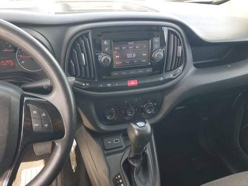 Used 2021 RAM ProMaster City Tradesman FWD image 21