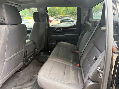 Used 2024 GMC Sierra 1500 Elevation AWD/4WD image 12