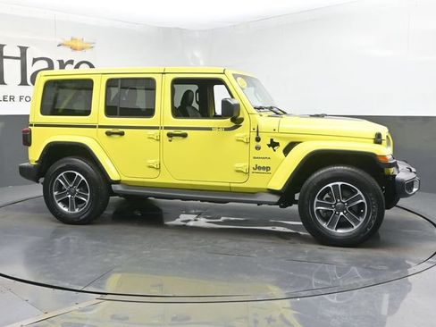 Used 2023 Jeep Wrangler Unlimited Sahara w/ LED Lighting Group AWD/4WD image 1