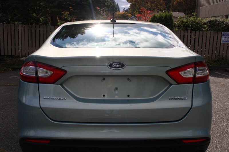 Used 2014 Ford Fusion S FWD image 10