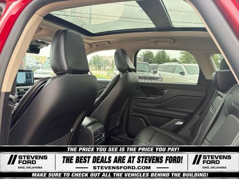 Used 2025 Lincoln Corsair Reserve w/ Equipment Group 202A AWD/4WD image 36