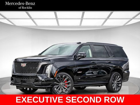 Used 2025 Cadillac Escalade V AWD/4WD image 1