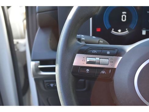 Used 2025 Hyundai Tucson SEL image 19