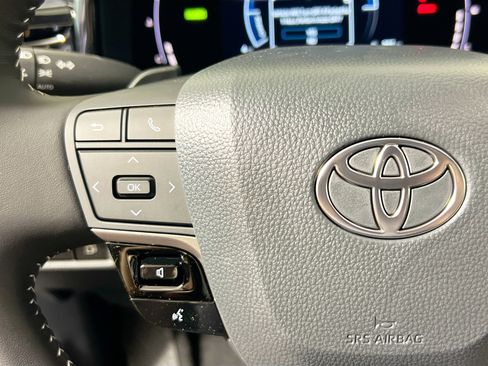 New 2026 Toyota Camry SE FWD image 18
