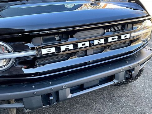 Used 2021 Ford Bronco Outer Banks image 32