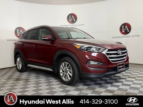 Used 2017 Hyundai Tucson SE Plus AWD/4WD image 1