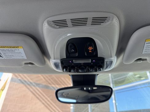 Used 2019 MINI Cooper S w/ Premium Package FWD image 22