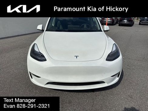 Used 2024 Tesla Model Y Long Range image 2