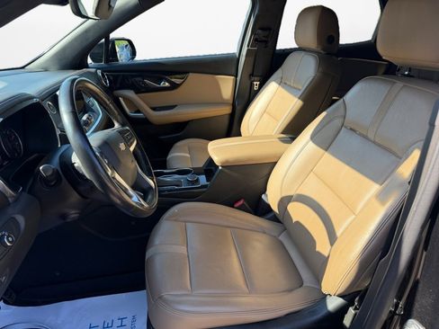 Used 2019 Chevrolet Blazer Premier w/ Driver Confidence II Package AWD/4WD image 11