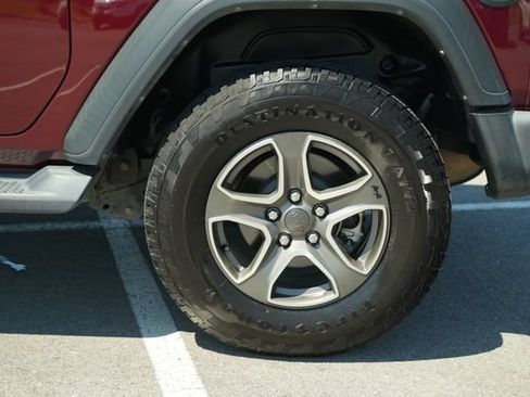 Used 2022 Jeep Wrangler Sport AWD/4WD image 41