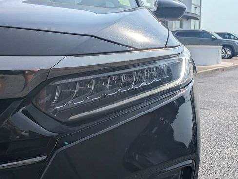 Used 2022 Honda Accord Sport image 11