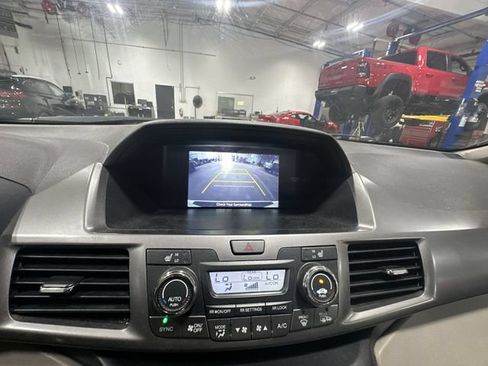 Used 2016 Honda Odyssey EX-L image 29