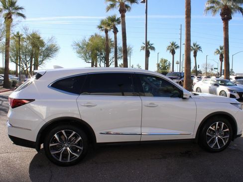 Used 2023 Acura MDX SH-AWD w/ Technology Package image 6