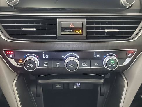 Certified 2020 Honda Accord EX-L image 29