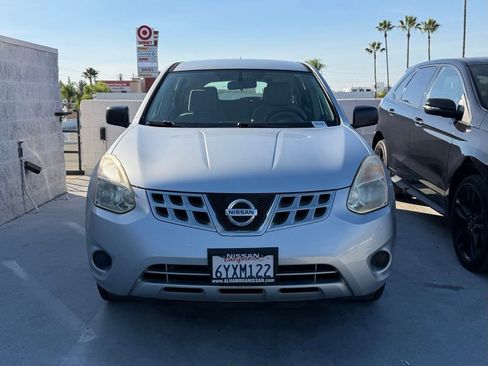 Used 2013 Nissan Rogue S image 2