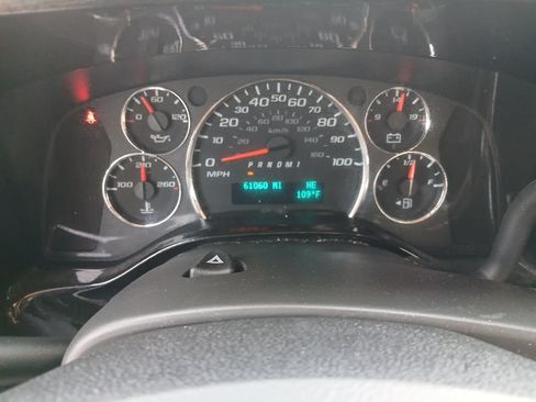 Used 2021 Chevrolet Express 2500 w/ Enhanced Convenience Package RWD image 33