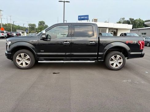Used 2015 Ford F150 Platinum w/ Equipment Group 701A Luxury AWD/4WD image 2