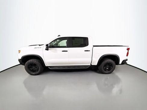 New 2026 Chevrolet Silverado 1500 ZR2 w/ LPO, Dark Essentials Package AWD/4WD image 4