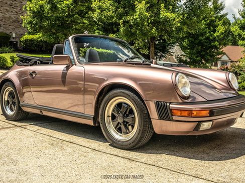 Used 1988 Porsche 911 Carrera RWD image 10