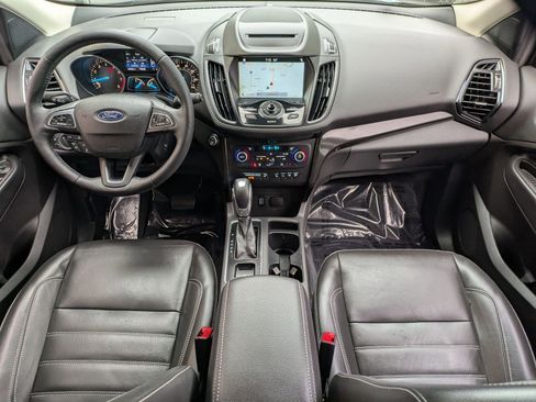 Used 2018 Ford Escape Titanium w/ Ford Safe & Smart Package FWD image 7