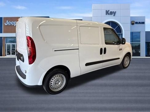 Used 2022 RAM ProMaster City Tradesman FWD image 8