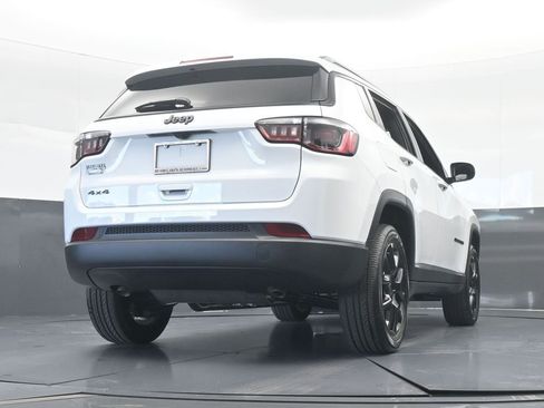 New 2026 Jeep Compass Latitude image 52