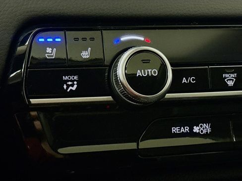 Used 2023 Honda Pilot Elite image 20