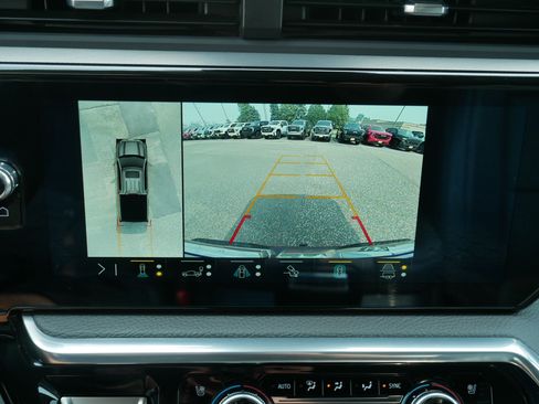 Used 2023 GMC Sierra 1500 Denali AWD/4WD image 27