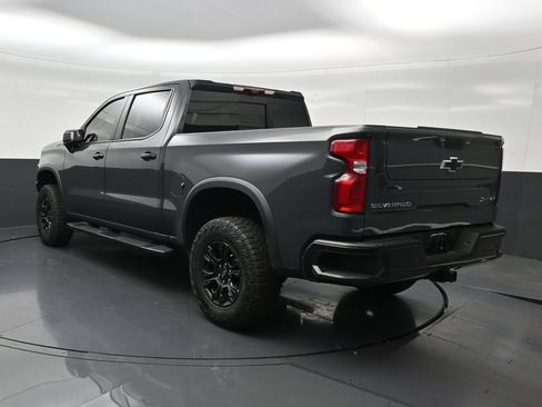 Used 2025 Chevrolet Silverado 1500 ZR2 w/ Technology Package AWD/4WD image 3