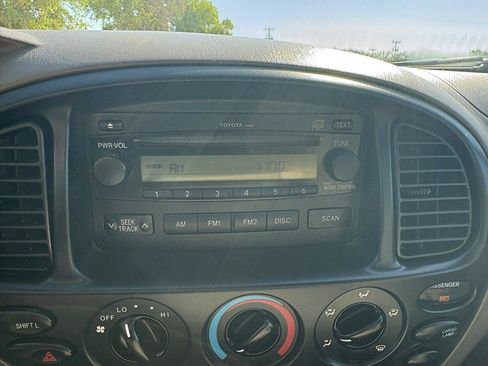 Used 2005 Toyota Tundra 2WD Regular Cab image 38