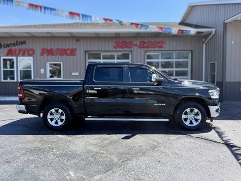 Used 2019 RAM 1500 Laramie AWD/4WD image 1