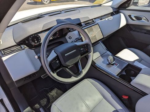 Used 2025 Land Rover Range Rover Velar Dynamic SE AWD/4WD image 14