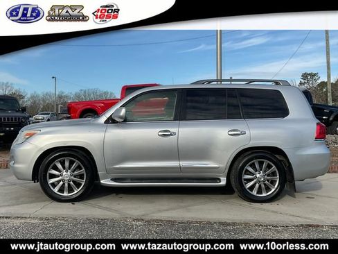 Used 2011 Lexus LX 570 4WD w/ Luxury Pkg image 5